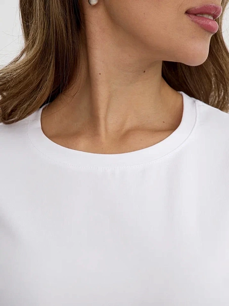 Футболка BASE, белая