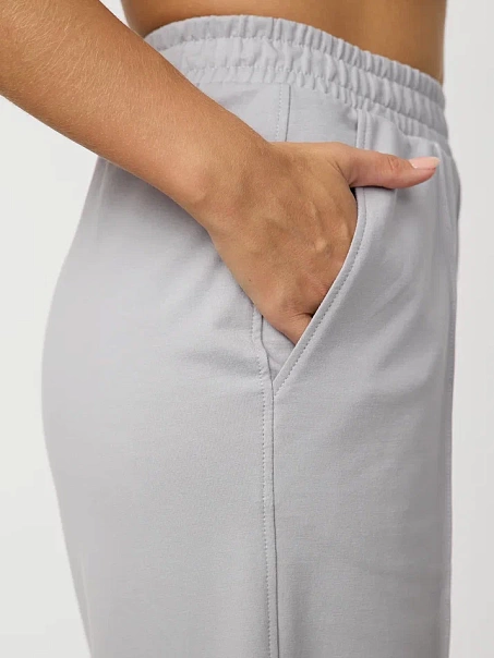 Брюки палаццо серые