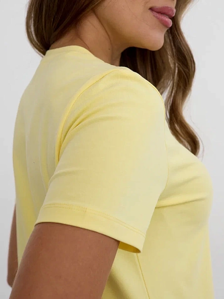 Футболка SLIM, жёлтая