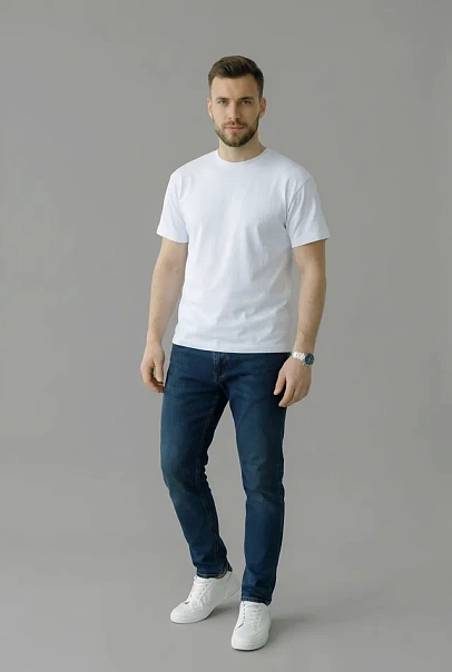 Мужская футболка, белая